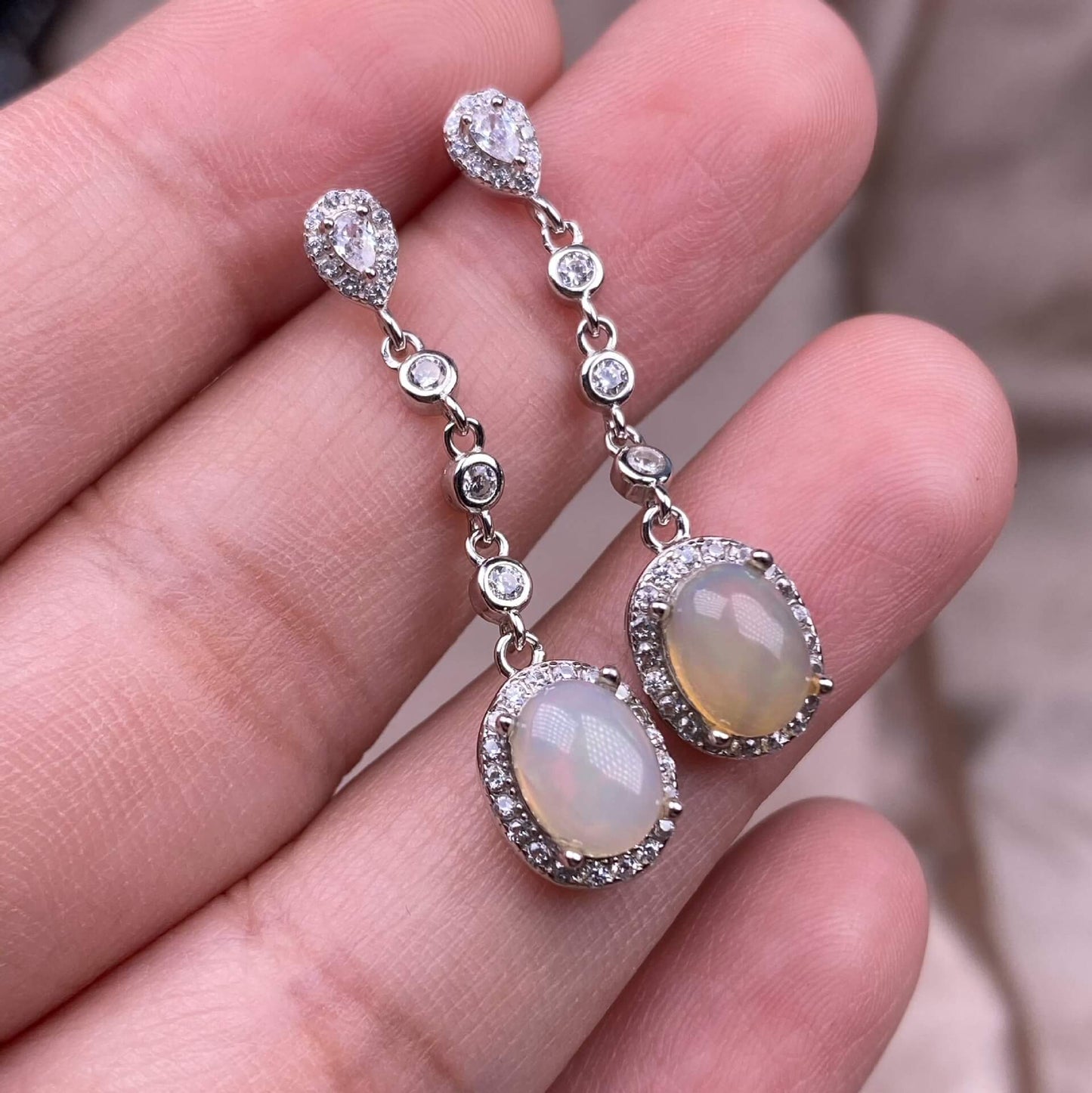 Old wax, garnet, blue topaz, citrine, amethyst, diopside, Swiss blue topaz, peridot, black opal, opal earrings S925