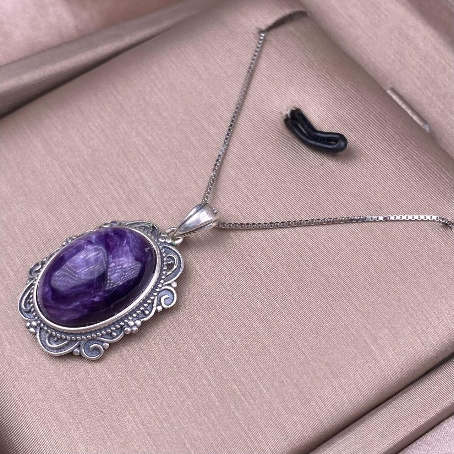 Amethyst, golden stone, purple dragon crystal, Nanhong, Hetian jade S925 silver inlaid retro silver cross pendant, aged, personalized and fashionable OL necklace, dazzling and uncluttered trendy Jewelry 2005