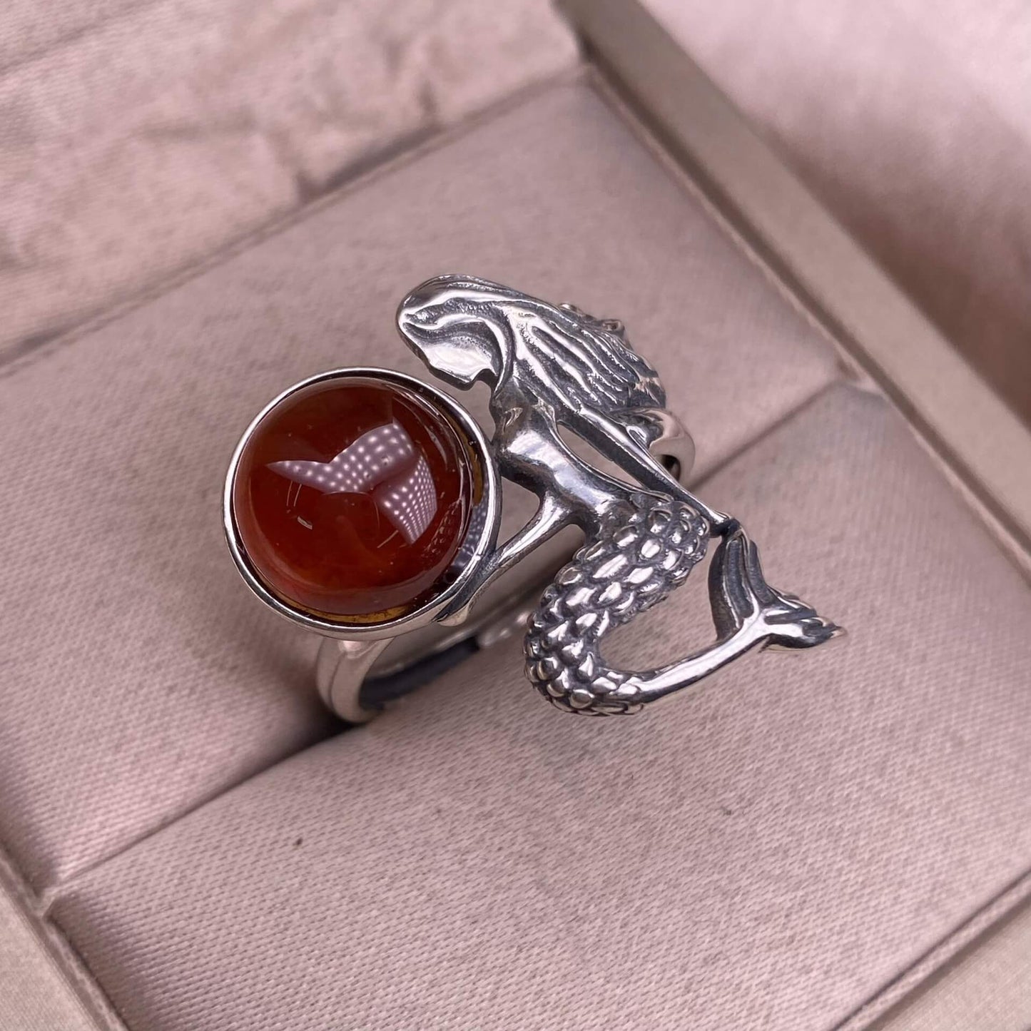 Old wax, amethyst, ghost, garnet, rose quartz golden fortune stone ring S925 in silver, mermaid shaped Silver