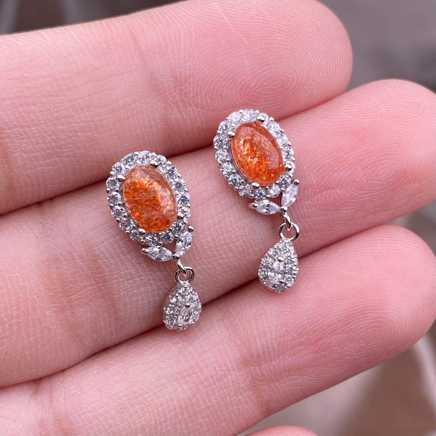 Black Opal Black Shell White Shell Turquoise Purple-toothed black, golden sunstone, garnet  earrings S925, silver inlaid with full diamonds, feather style,  fashionable OL earrings