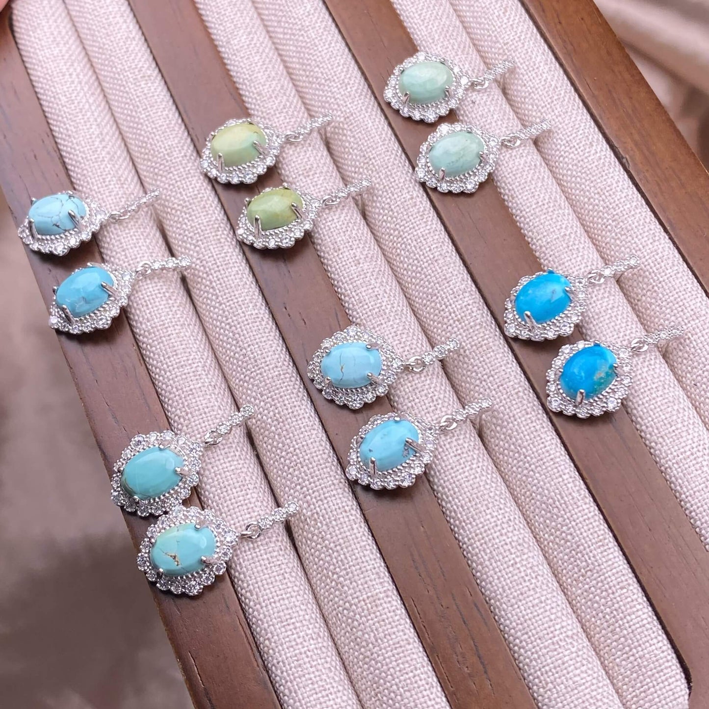 Old wax, Golden Sun, aquamarine, flower amber, citrine, Lapis lazuli, Amethyst, aquamarine, rose quartz, Grey moonlight, Golden Fortune Stone, Black shell Hetian jade, turquoise, Larima sea pattern stone, grape stone earrings S925