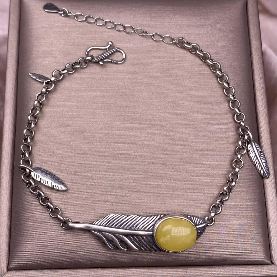 Abalone shells, old wax, amber, aquamarine Bracelet The s925 silver inlaid vintage silver distressed Nepalese feather-shaped shell jewelry has a strong lustrous effect