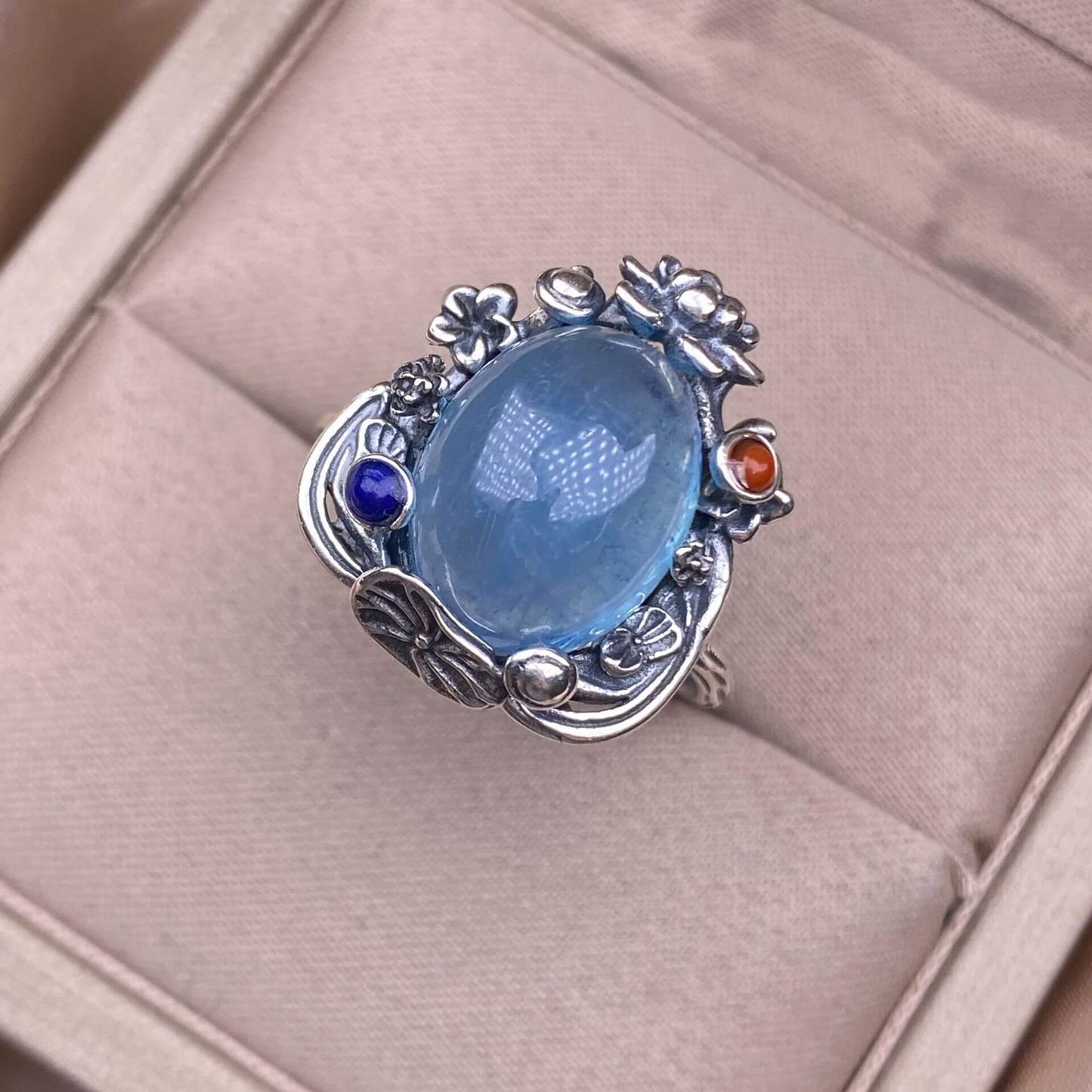 Aquamarine Lapis lazuli, raw blood amber, amethyst, golden sun, purple dragon crystal ring s925, silver inlaid with retro silver, exquisite Nepalese aged women's jewelry, European and American cross-border ring