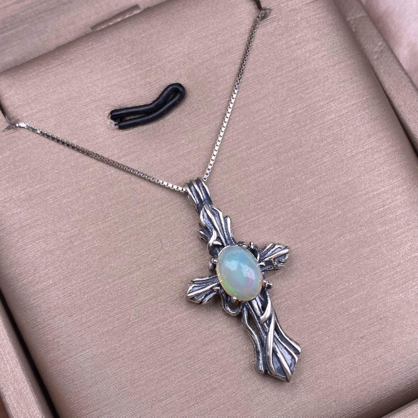 Opal, abalone shell, Larima sea crest stone, grey moonstone, aquamarine, jasper, citrine, turquoise, old waxS925 silver inlaid retro silver cross pendant, aged, personalized and fashionable OL necklace Pendant