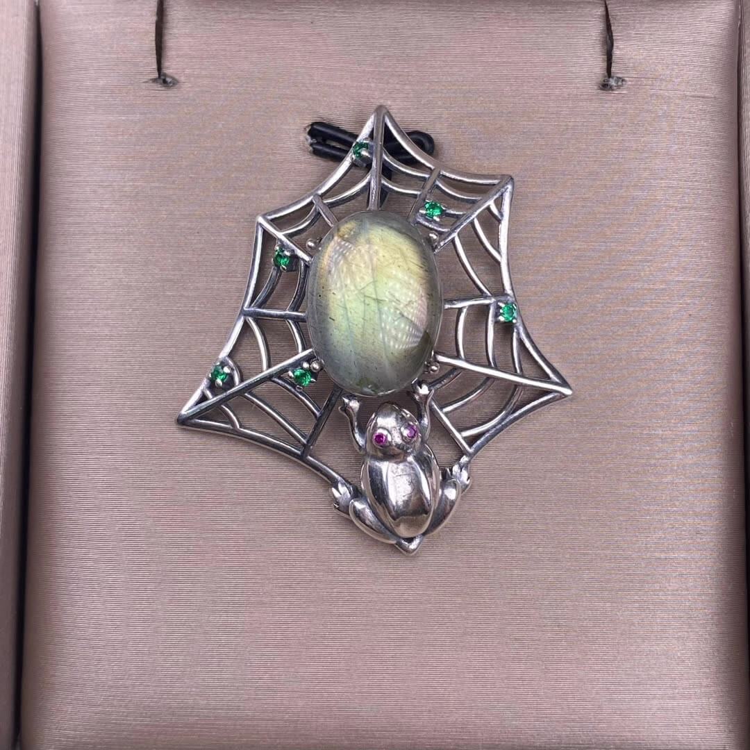 Grey moonstone, lapis lazuli, blue moonstone pendant S925 silver inlaid retro butterfly necklace pendant (Copy)