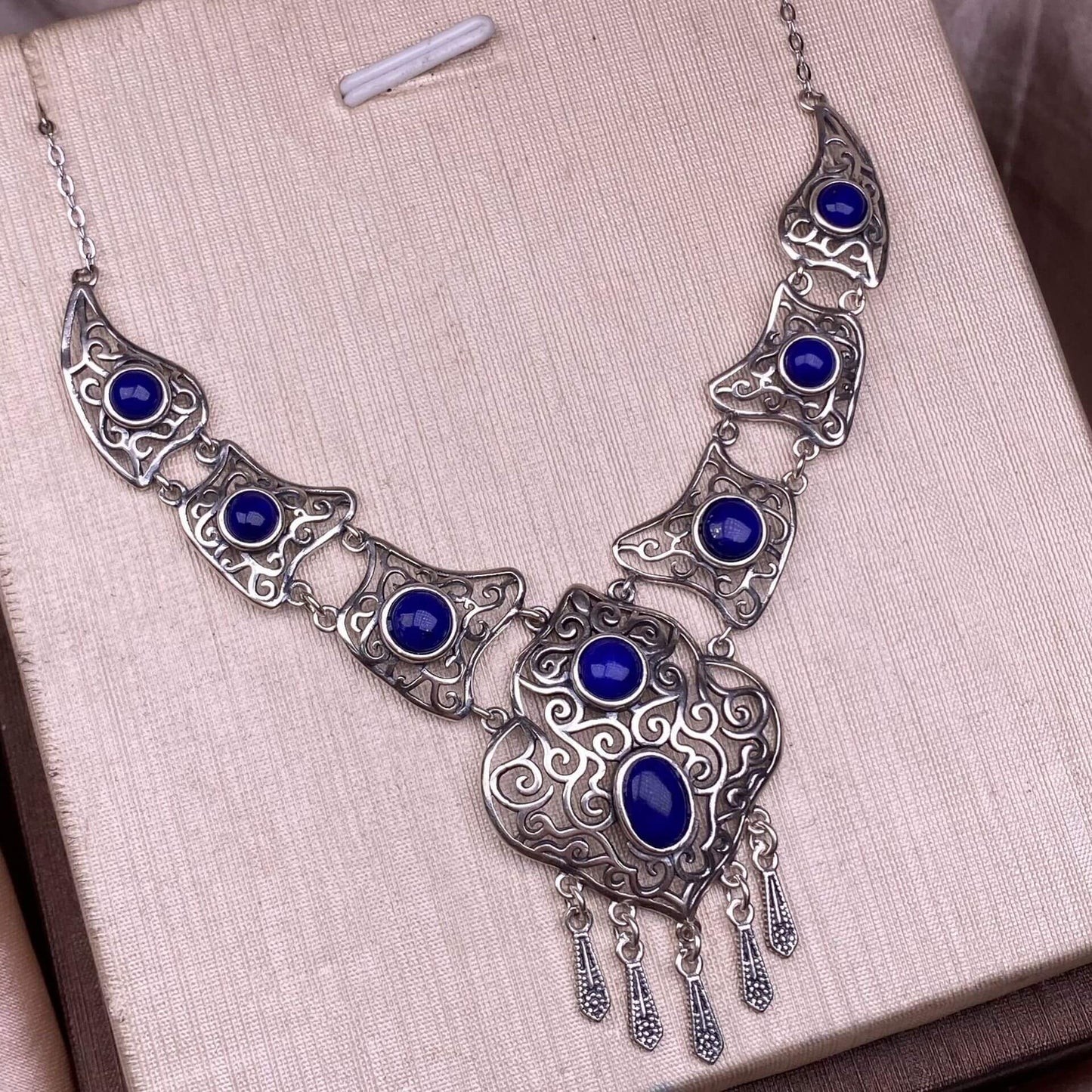 Jin Yun stone, black opal, lapis lazuli, south red stone, moonstone, turquoise S925 necklace, silver inlaid with full diamonds,s925 collarbone chain, silver-encrusted little rabbit children pendant, garnet quality, pure water flawless