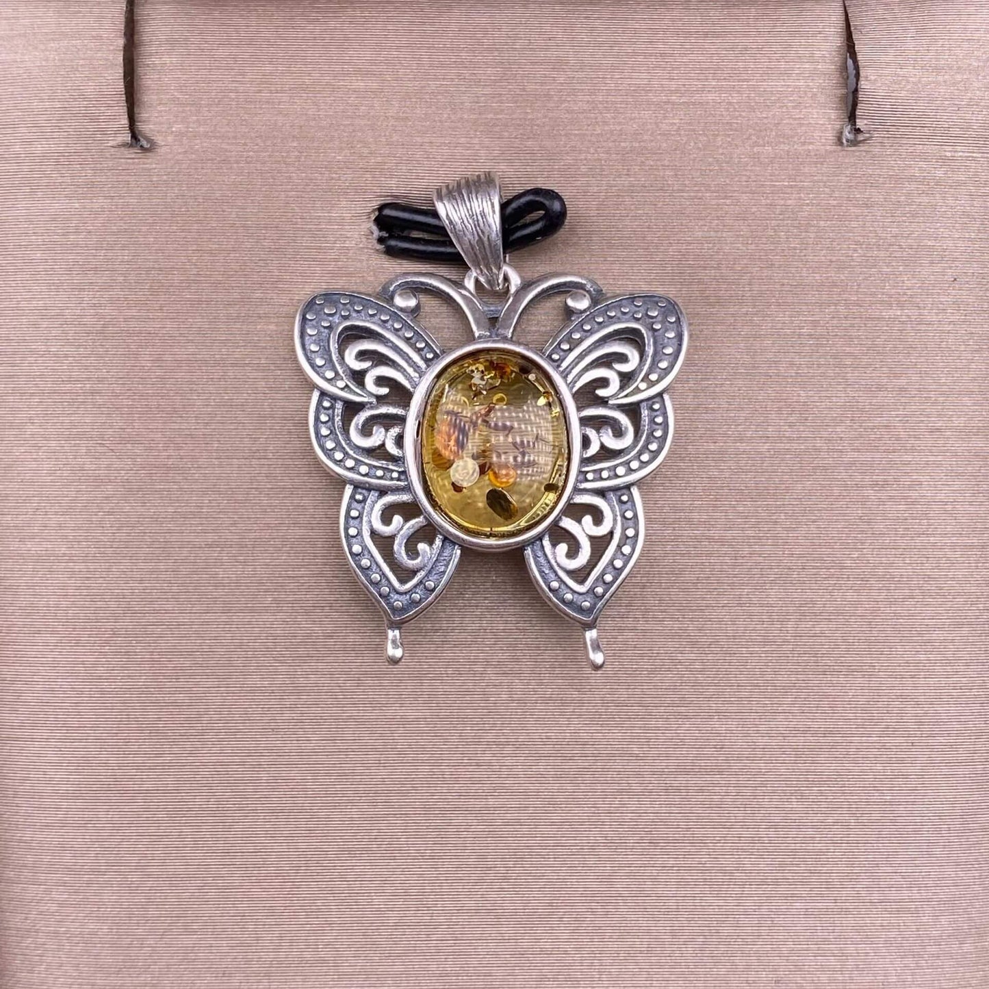 Lalima sea Pattern Stone Rose quartz, blue moonstone, aquamarine, old wax, flower amber, amethyst, turquoise, Hetian jade, grape stone pendant S925 silver inlaid retro butterfly necklace pendant