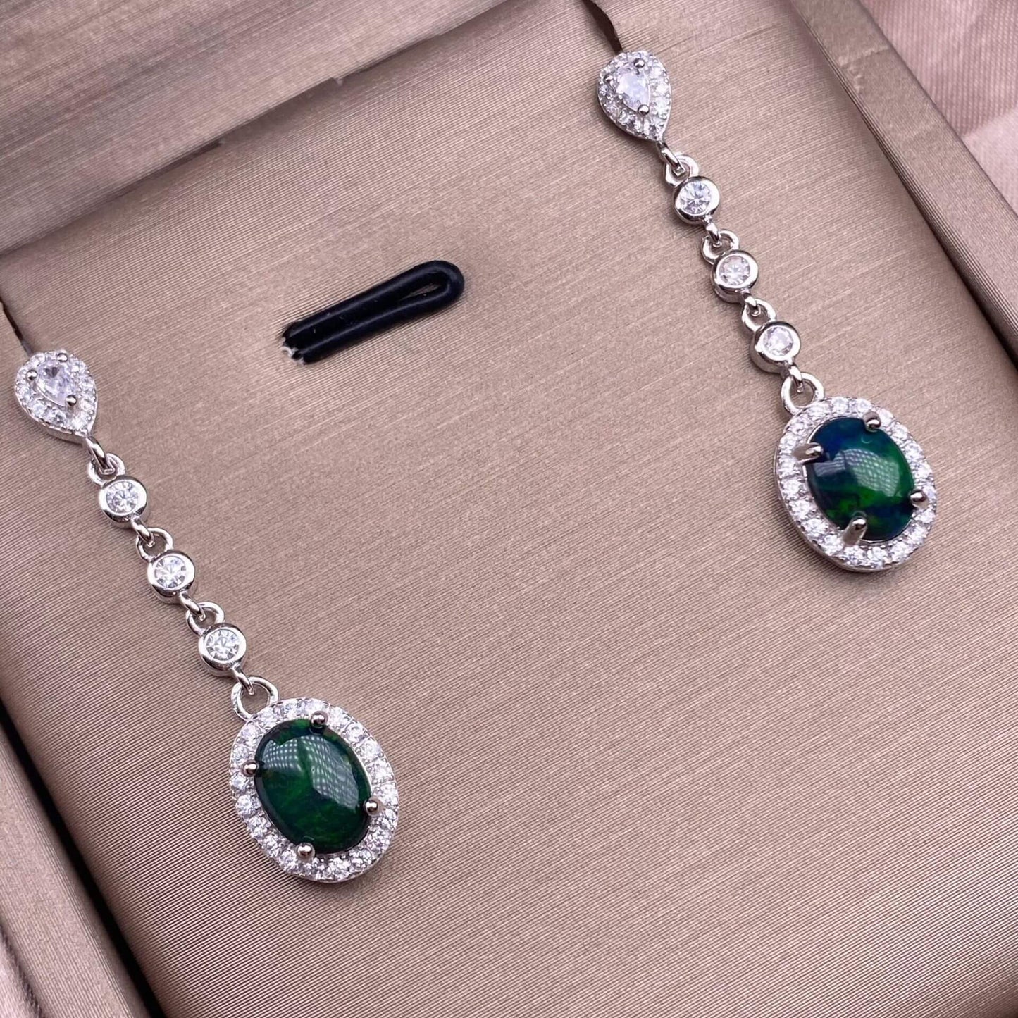 Old wax, garnet, blue topaz, citrine, amethyst, diopside, Swiss blue topaz, peridot, black opal, opal earrings S925