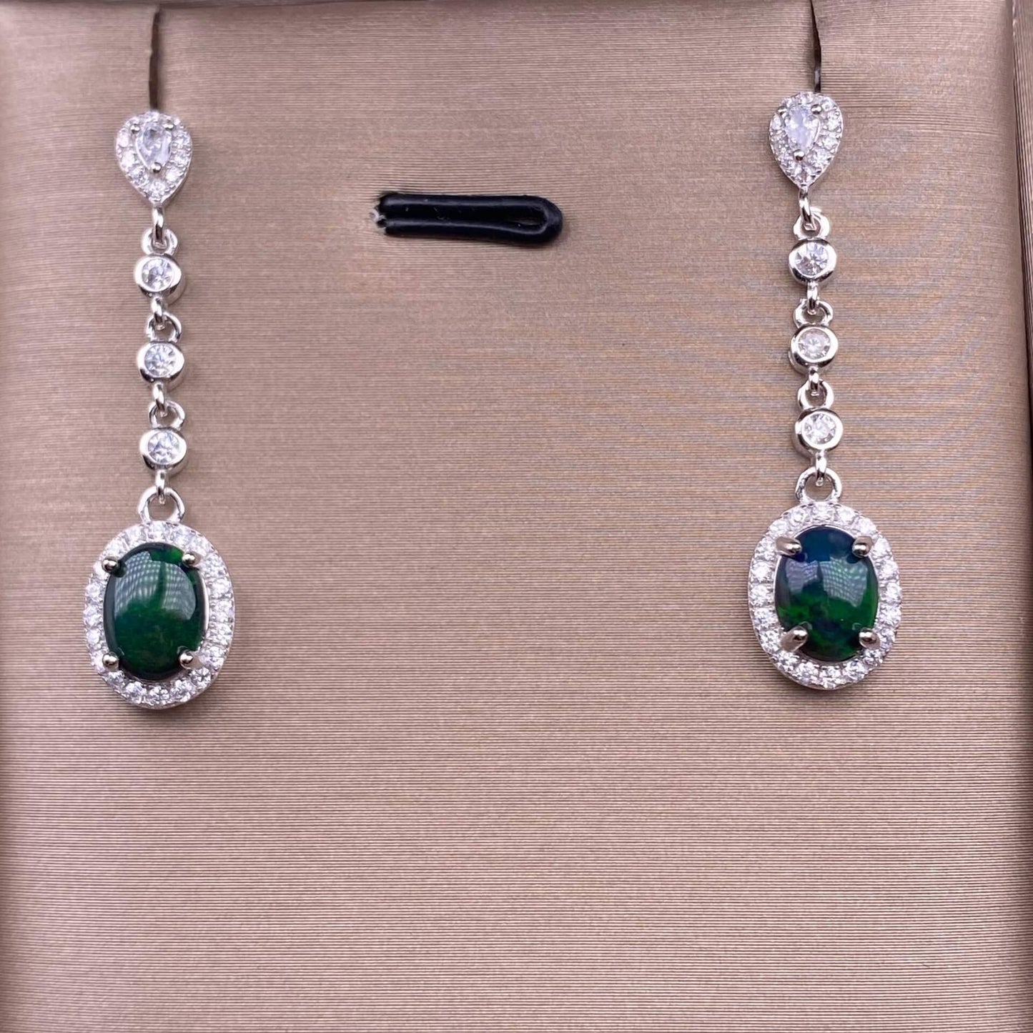 Old wax, garnet, blue topaz, citrine, amethyst, diopside, Swiss blue topaz, peridot, black opal, opal earrings S925