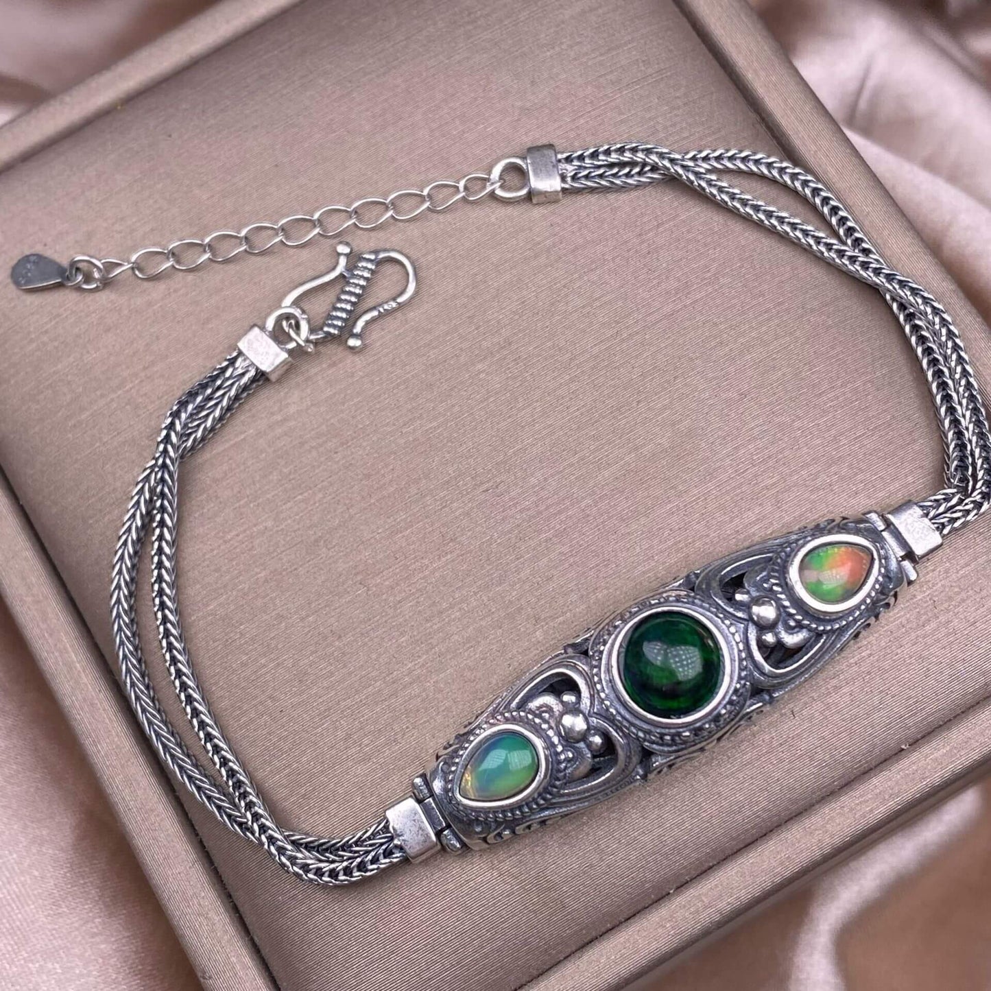 Black Opal Amethyst Lalima sea-patterned stone pink topa Opal s925 silver inlaid retro Nepalese style, exaggerated and niche Opal jewelry, dazzling and free of cracksry 2025 GMSB1