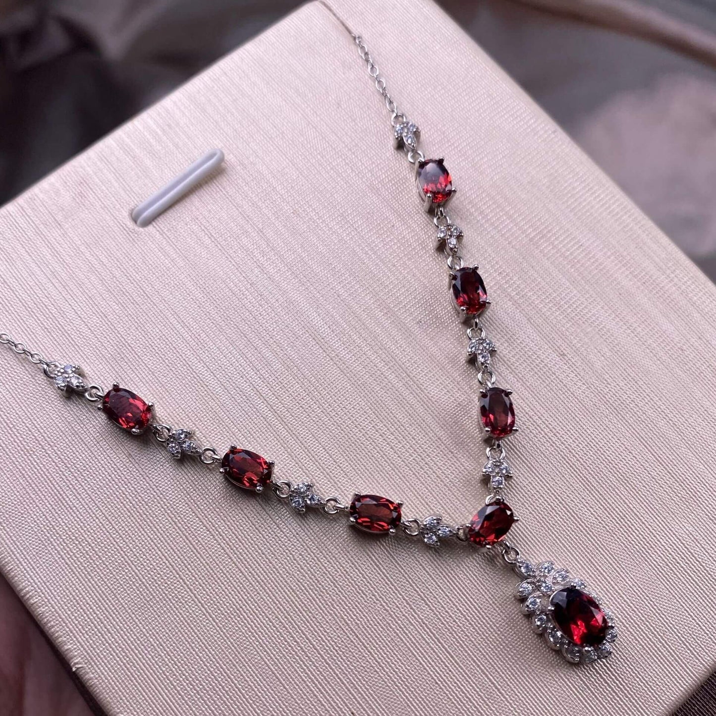 Opal/Black Opal/Turquoise/London blue topaz/Olivine/Garnet/ Hetian jade/Amethyst/Topaz S925 necklace, silver inlaid with full diamonds, exquisite light luxury evening wear chain, Opal collarbone chain, fashionable office lady