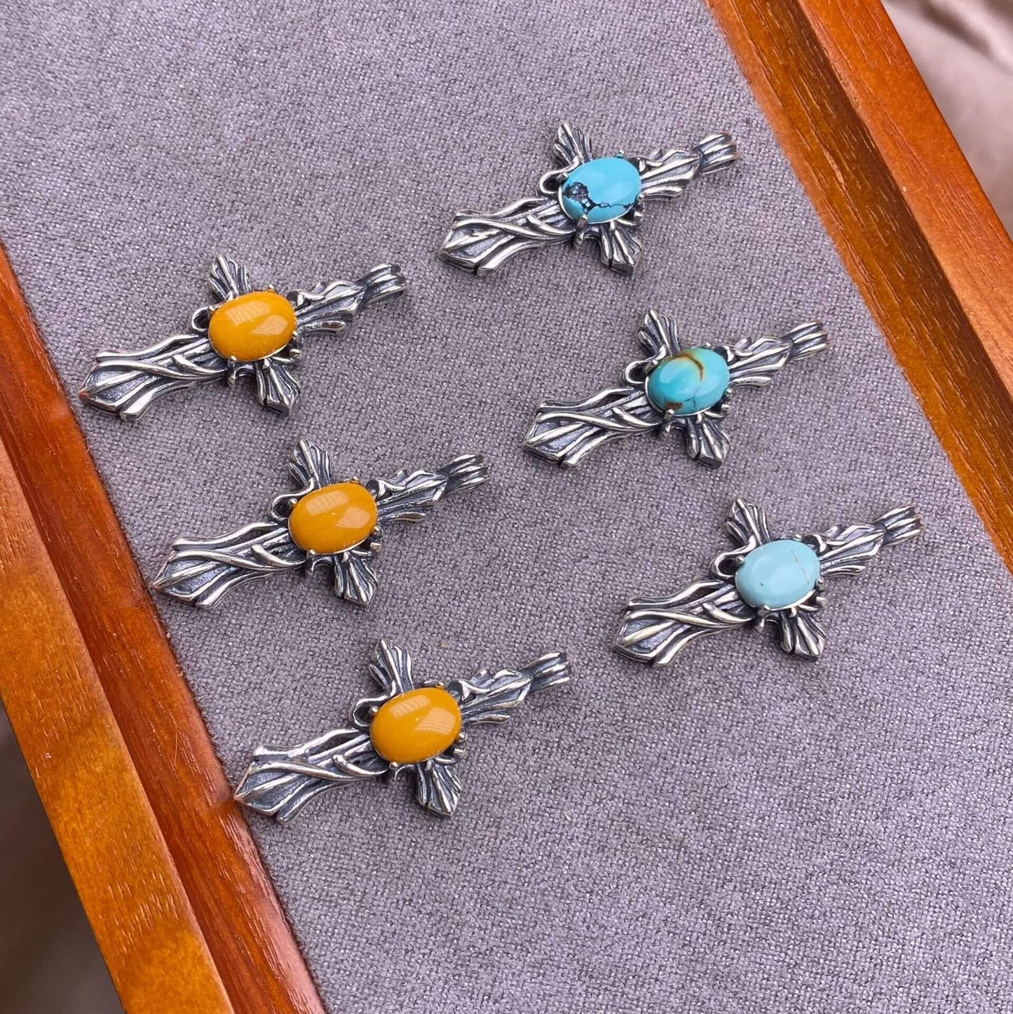 Opal, abalone shell, Larima sea crest stone, grey moonstone, aquamarine, jasper, citrine, turquoise, old waxS925 silver inlaid retro silver cross pendant, aged, personalized and fashionable OL necklace Pendant