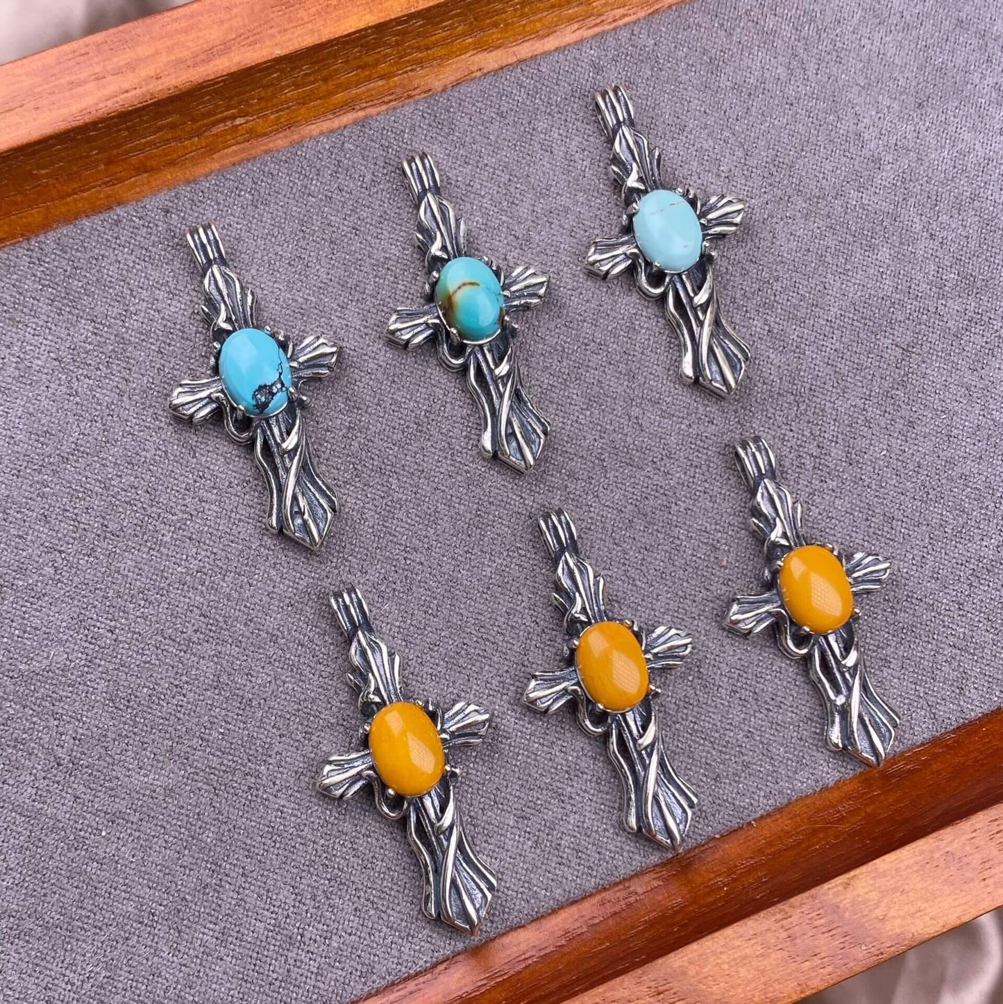 Opal, abalone shell, Larima sea crest stone, grey moonstone, aquamarine, jasper, citrine, turquoise, old waxS925 silver inlaid retro silver cross pendant, aged, personalized and fashionable OL necklace Pendant