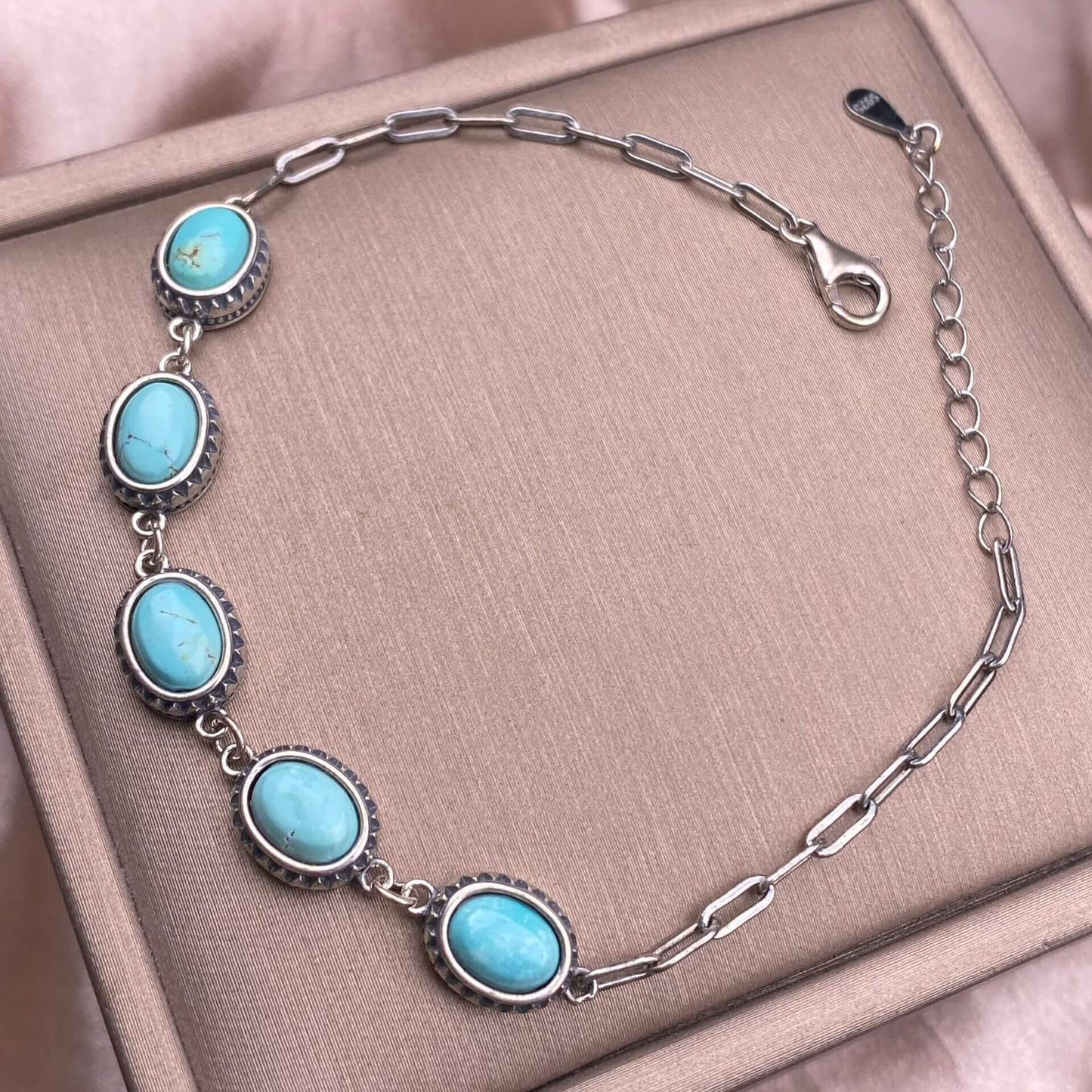 Opal ,Turquoise,black opal, aquamarine,amethyst, purple dragon crystal, garnet,Red jasper golden stone Golden SunThe s925 silver bracelet, set with retro silver multi-grain colored gemstone crystal, is a fashionable and versatile ladies' jewelry