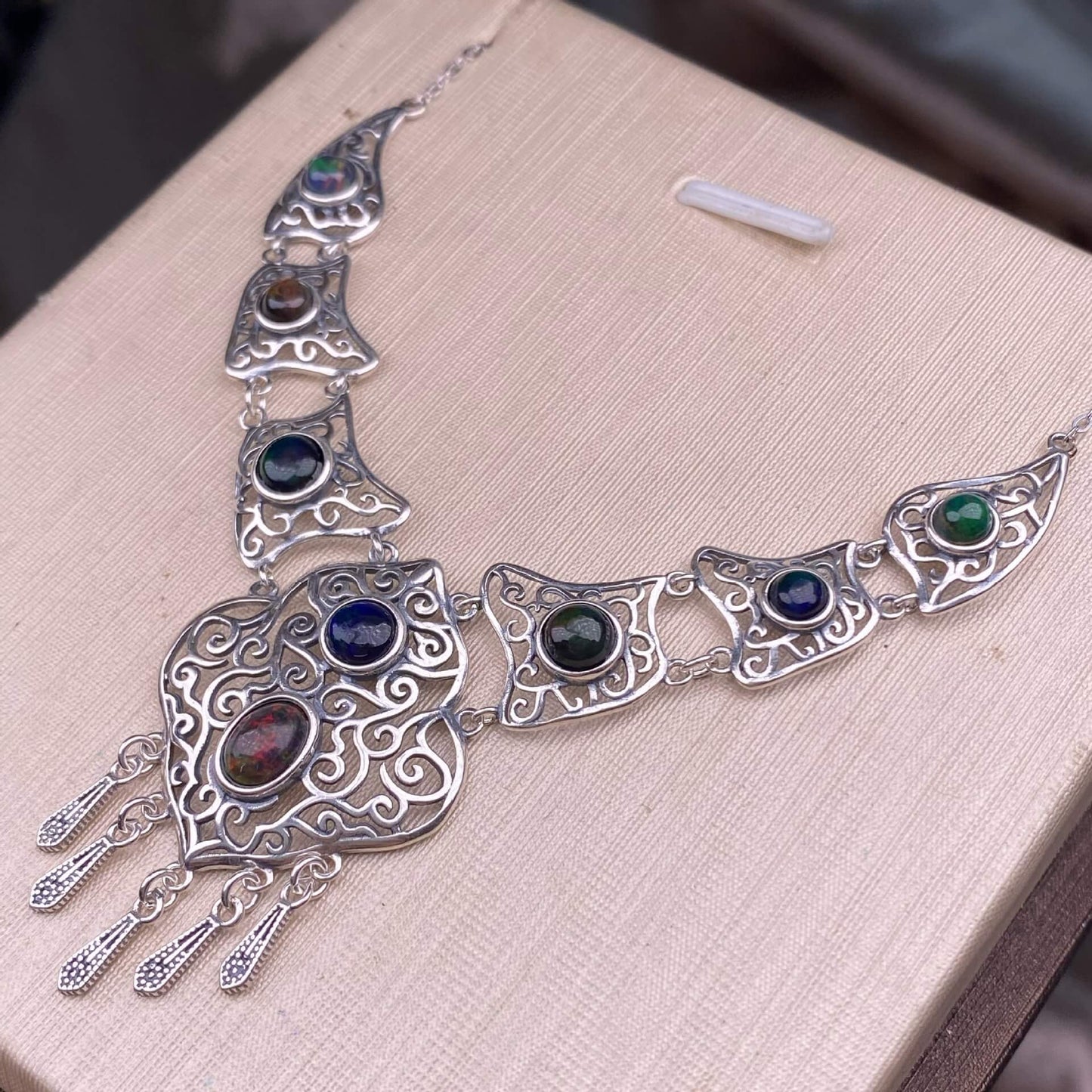 Jin Yun stone, black opal, lapis lazuli, south red stone, moonstone, turquoise S925 necklace, silver inlaid with full diamonds,s925 collarbone chain, silver-encrusted little rabbit children pendant, garnet quality, pure water flawless