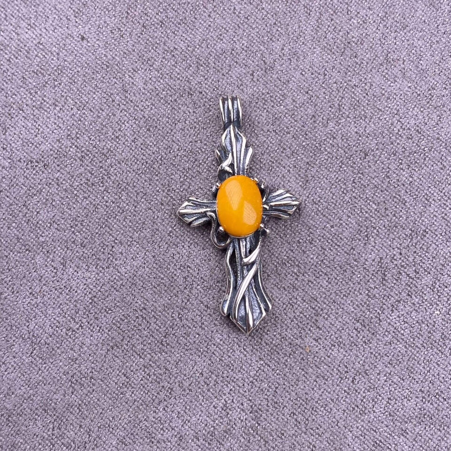 Opal, abalone shell, Larima sea crest stone, grey moonstone, aquamarine, jasper, citrine, turquoise, old waxS925 silver inlaid retro silver cross pendant, aged, personalized and fashionable OL necklace Pendant