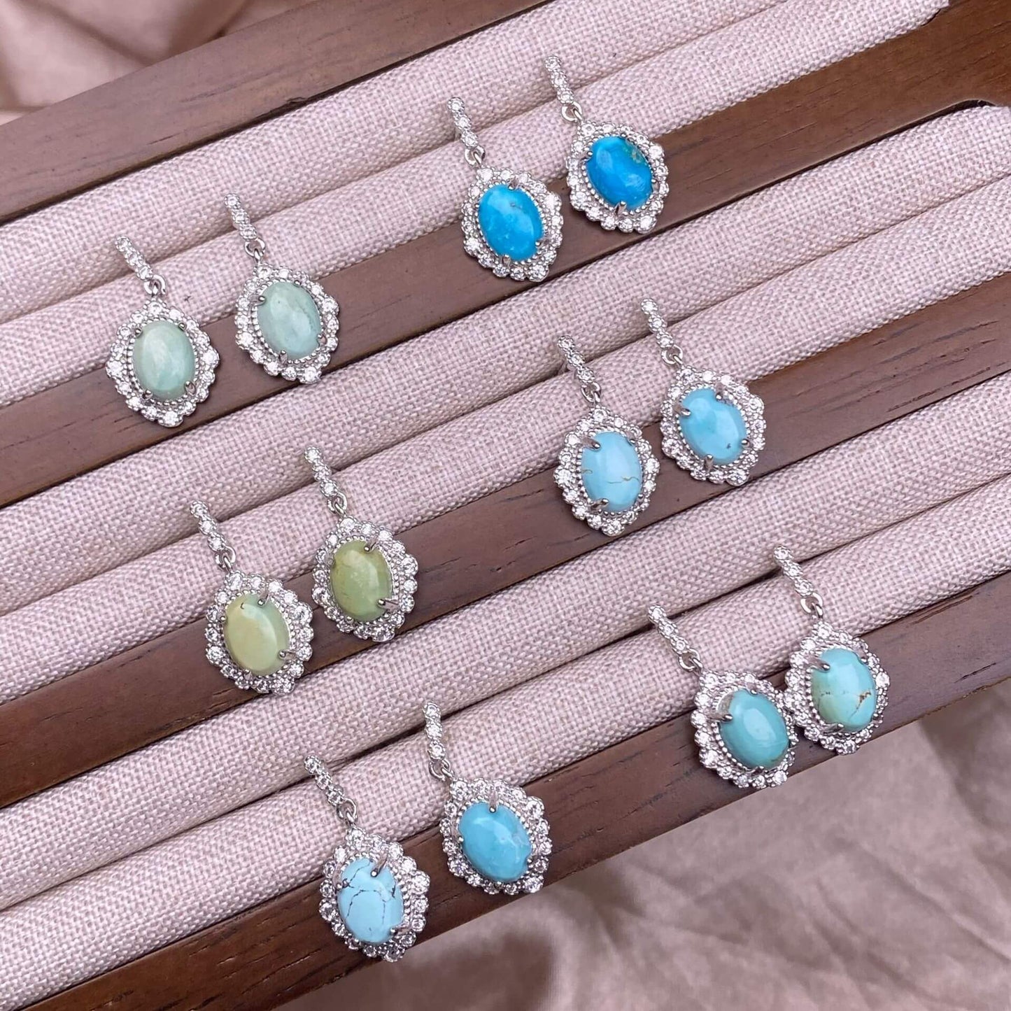 Old wax, Golden Sun, aquamarine, flower amber, citrine, Lapis lazuli, Amethyst, aquamarine, rose quartz, Grey moonlight, Golden Fortune Stone, Black shell Hetian jade, turquoise, Larima sea pattern stone, grape stone earrings S925