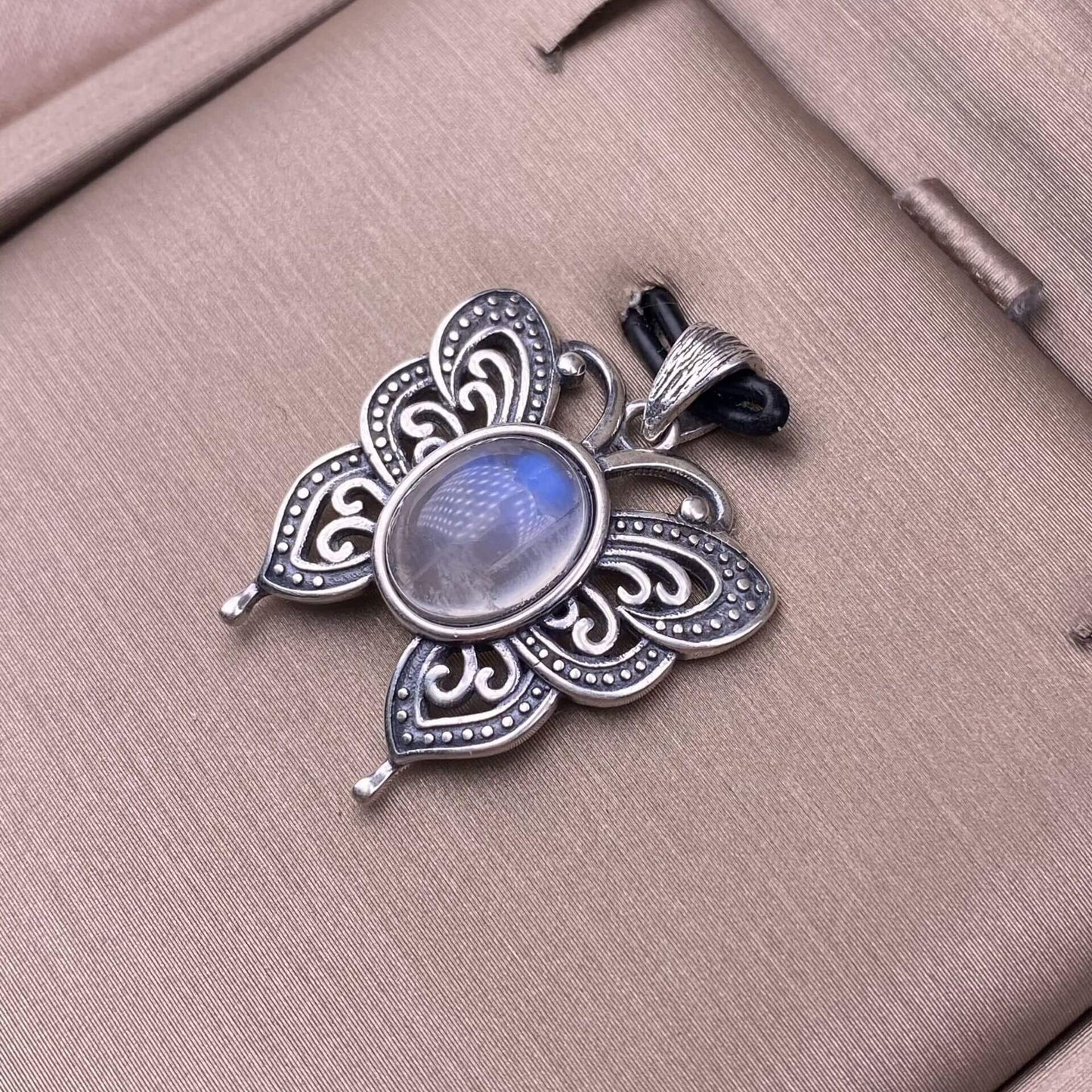 Lalima sea Pattern Stone Rose quartz, blue moonstone, aquamarine, old wax, flower amber, amethyst, turquoise, Hetian jade, grape stone pendant S925 silver inlaid retro butterfly necklace pendant