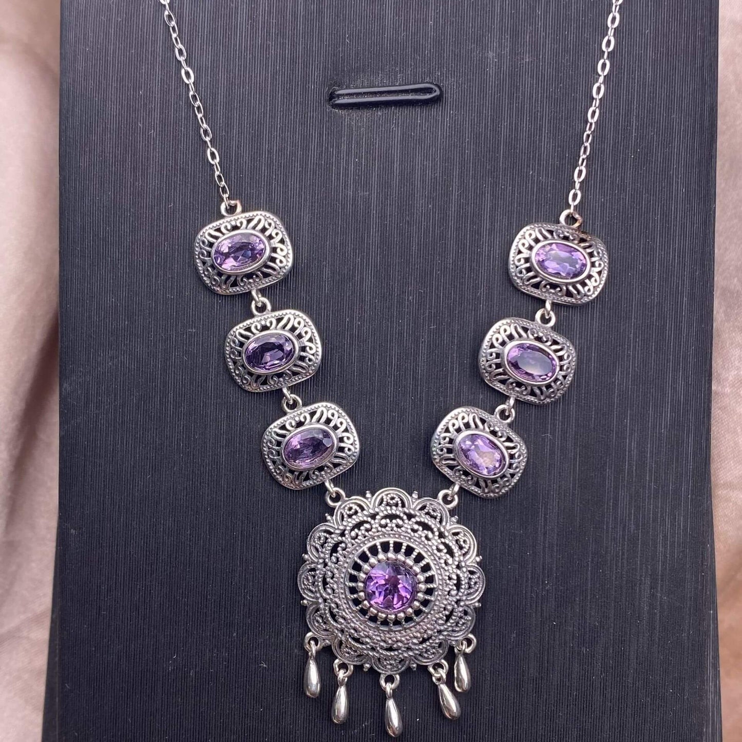 Citrine, black opal, black shell, garnet, purple dragon crystal, moonstone, purple tooth black, red jasper, jasper, golden fortune stone, copper hair crystal, gray moonlight, amethyst, s925 collarbone chain necklace