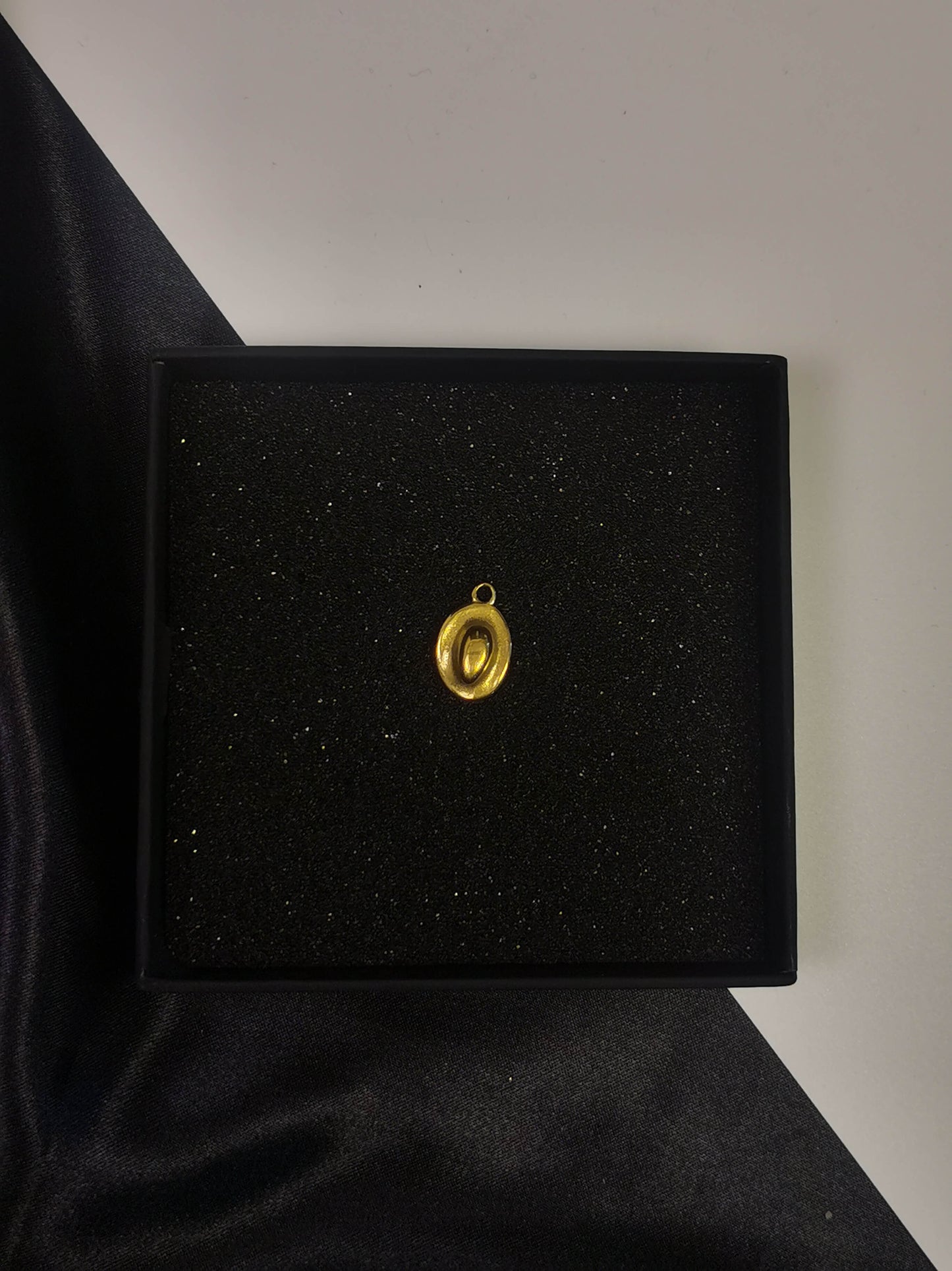 Clothes element Pendant 18k gold-plated Titanium Steel Trendy Jewelry 2025 GMJP8C