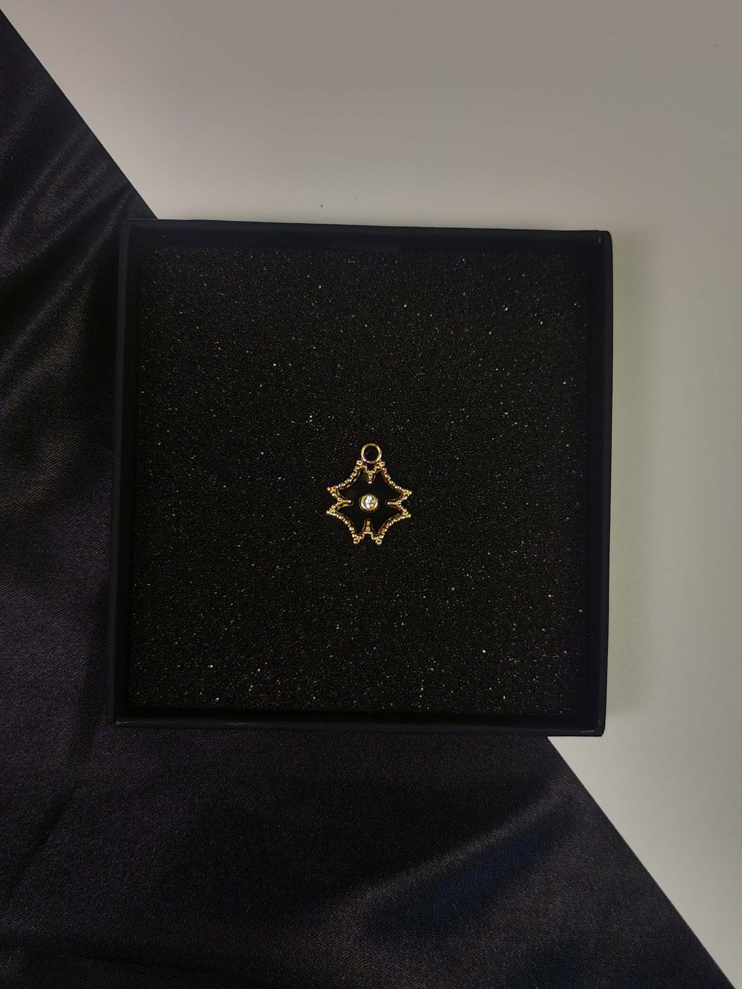 Coin element Pendant 18k gold-plated Titanium Steel Trendy Jewelry 2025 GMJP4C