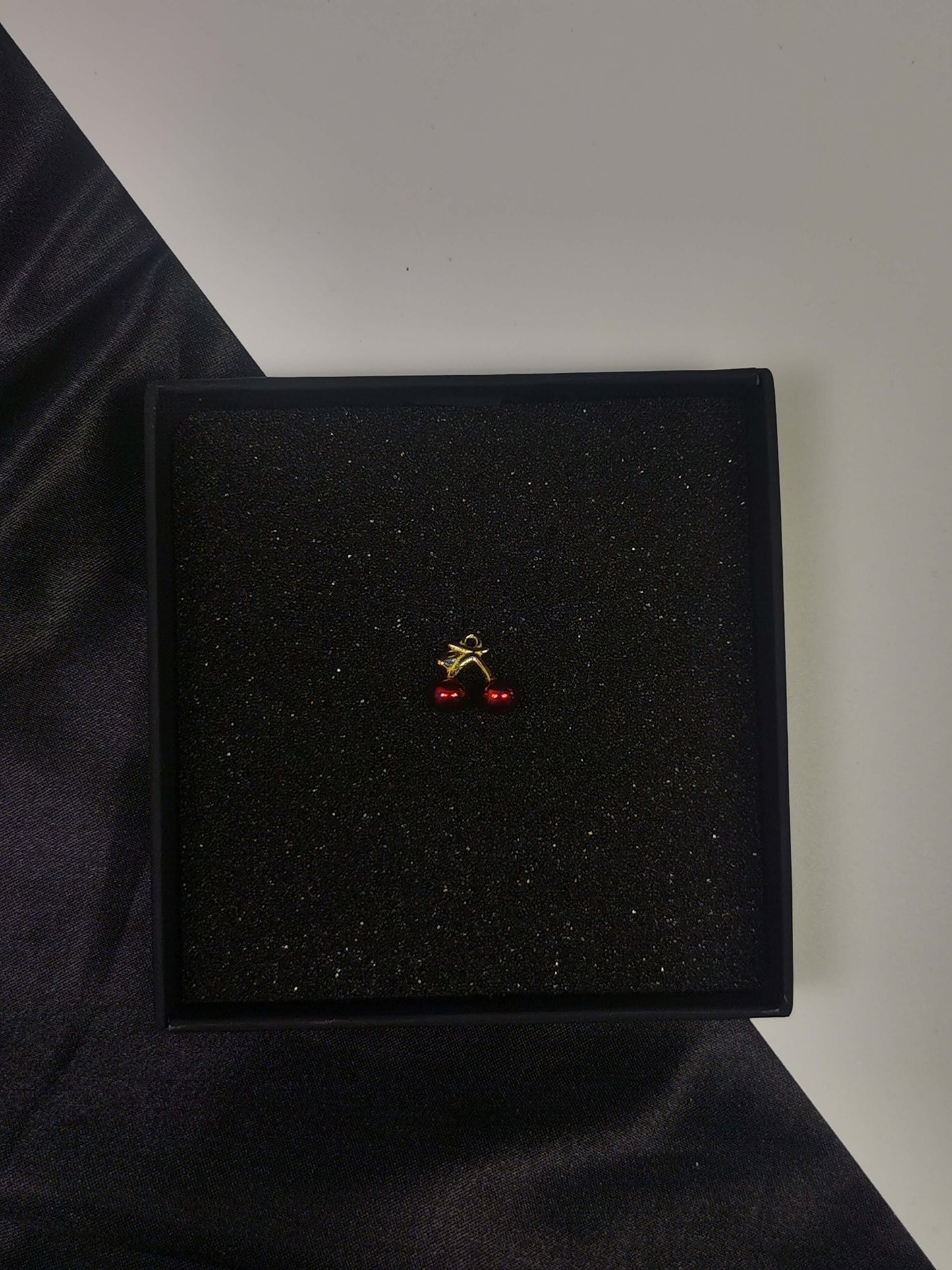 Food element Pendant 18k gold-plated Titanium Steel Trendy Jewelry 2025 GMJP5F