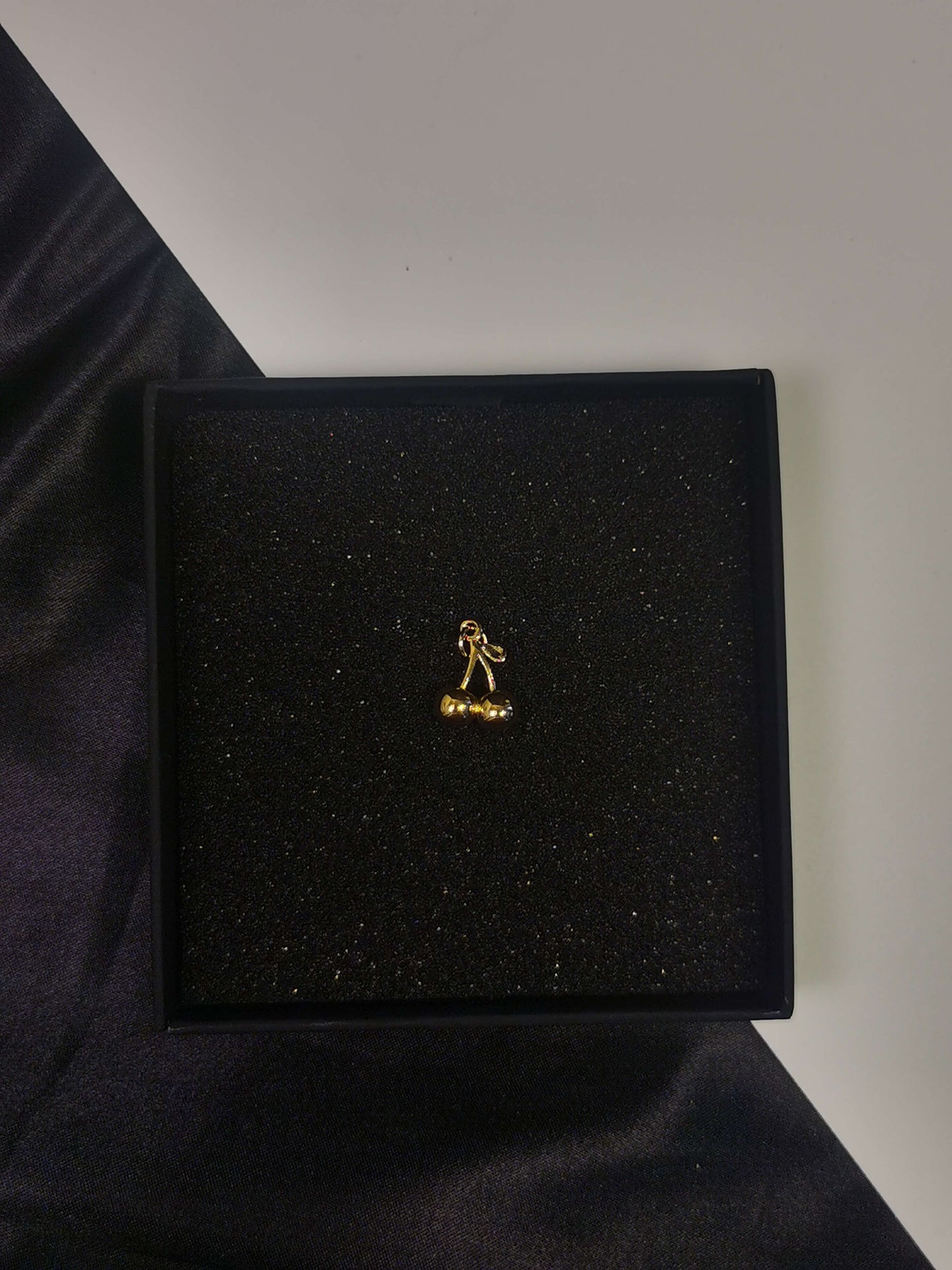 Food element Pendant 18k gold-plated Titanium Steel Trendy Jewelry 2025 GMJP5F