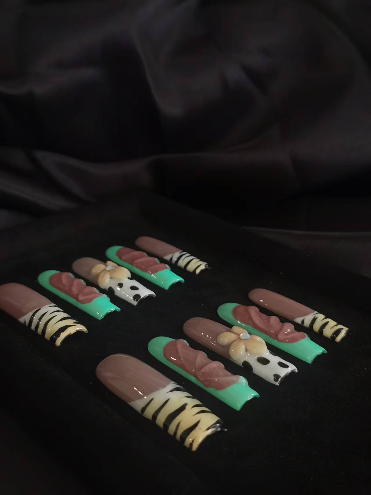  Handmade Nail art designs coffin siletto square shaped tiger print press on nails with 3d flower via gel glue 3