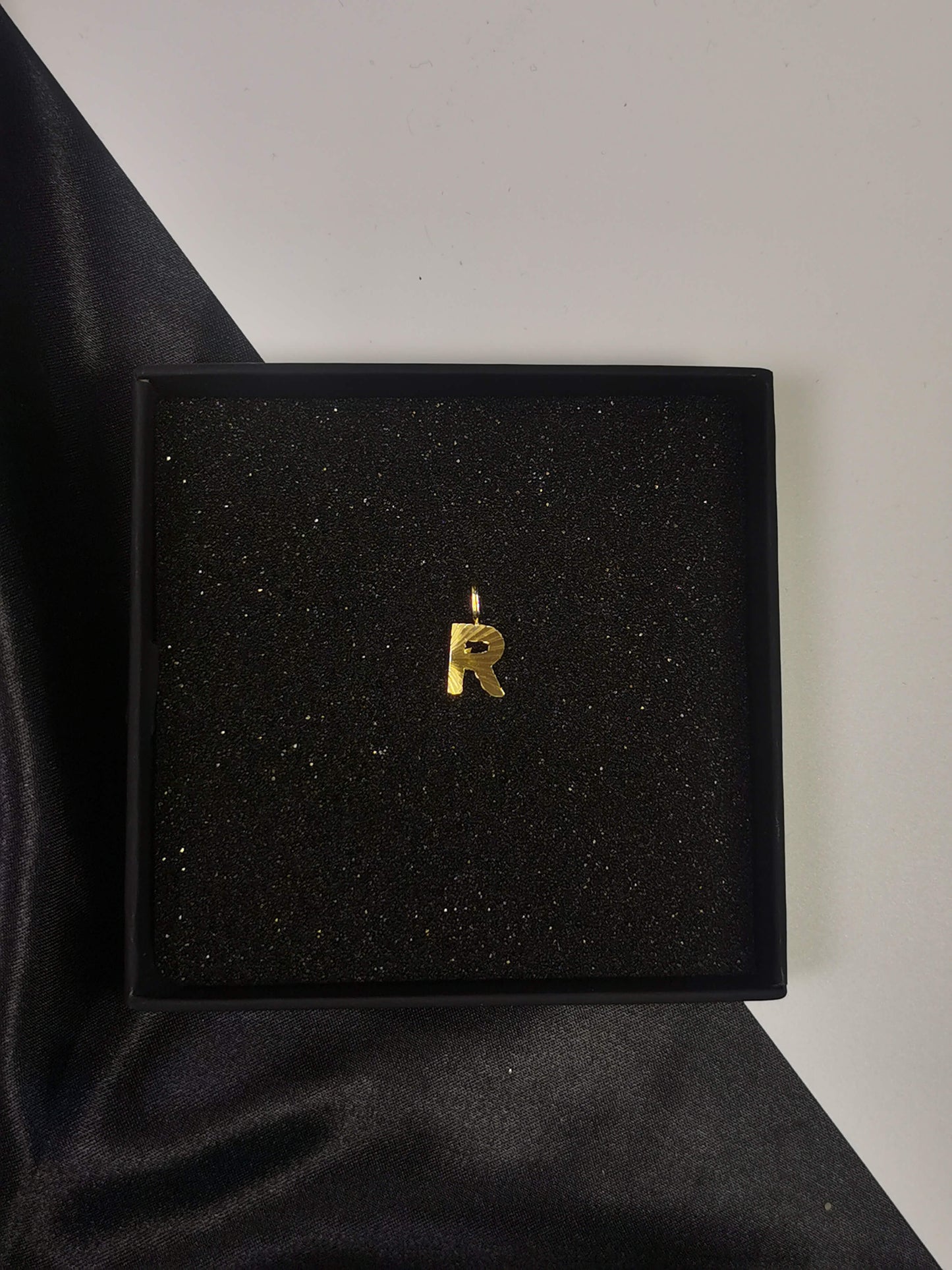 Initial element Pendant 18k gold-plated Titanium Steel Trendy Jewelry 2025 GMJP13In