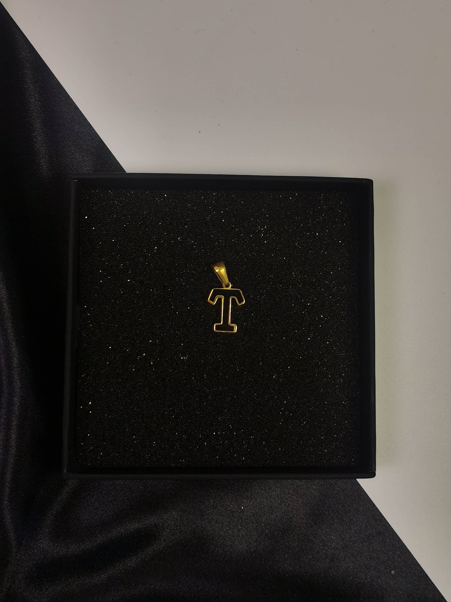 Initial element Pendant 18k gold-plated Titanium Steel Trendy Jewelry 2025 GMJP13In