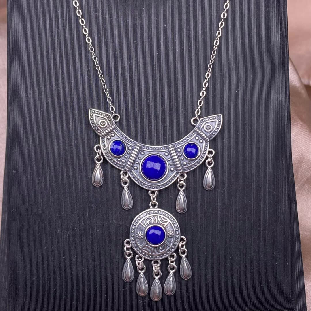 Silver necklace with blue stones Nanjiang carnelian Aquamarine, sea crest stone, lapis lazuli S925 necklace, silver inlaid with full diamonds,s925 collarbone chain, silver-encrusted little rabbit children pendant, garnet quality, pure water flawless 