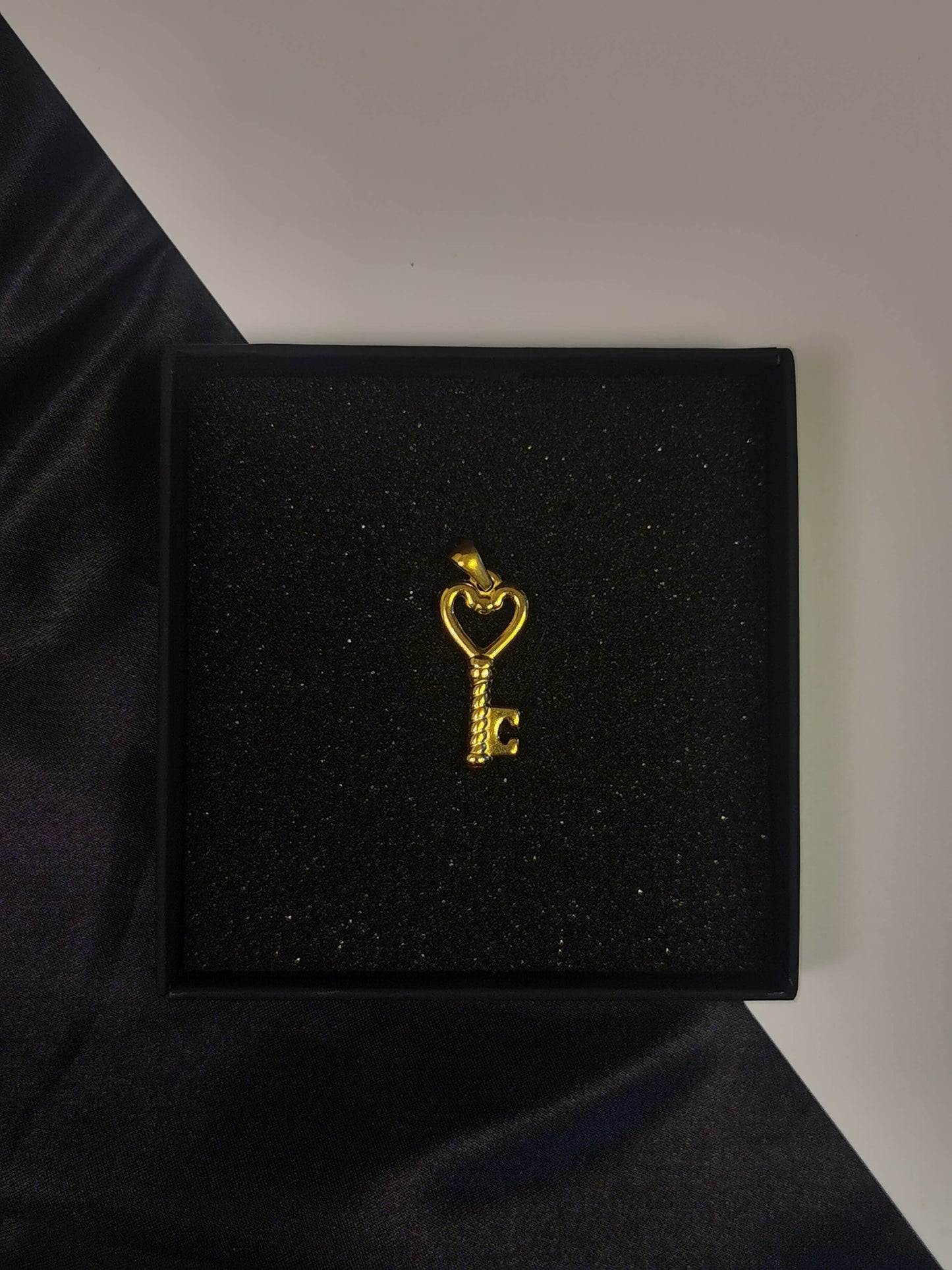 Other element Pendant 18k gold-plated Titanium Steel Trendy Jewelry 2025 GMJPOt