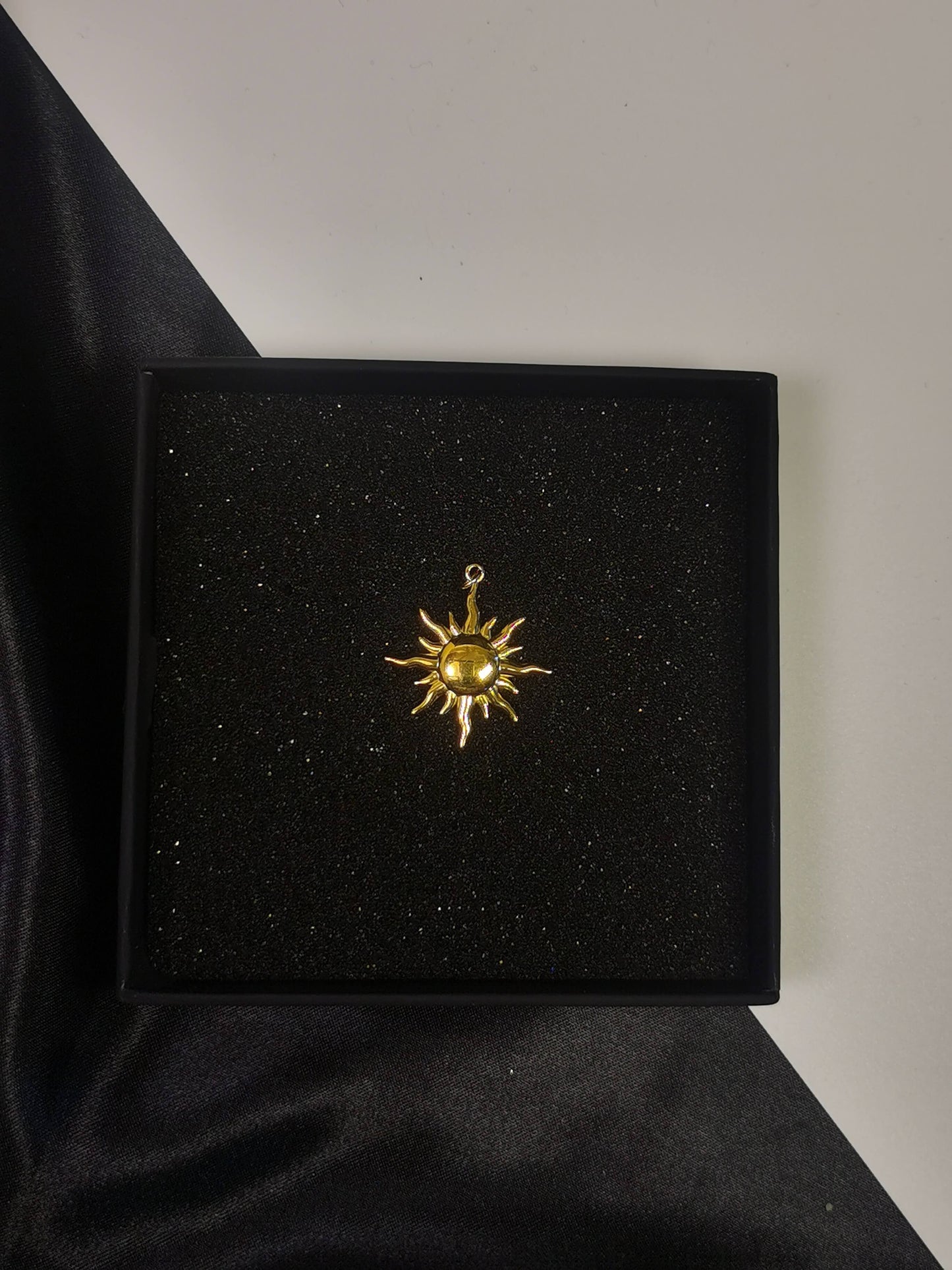 Planet element Pendant 18k gold-plated Titanium Steel Trendy Jewelry 2025 GMJP11Pl