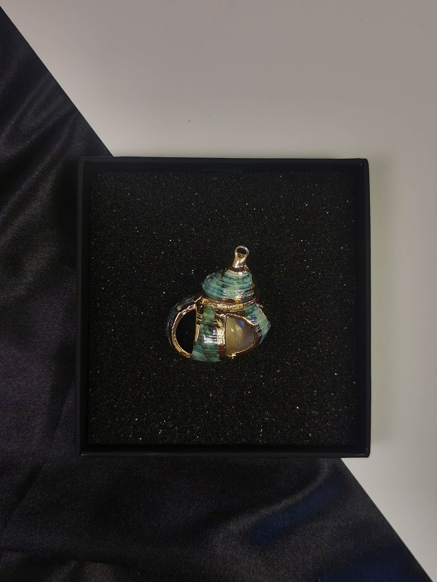 Shell element Pendant 18k gold-plated Titanium Steel Trendy Jewelry 2025 GMJP7S