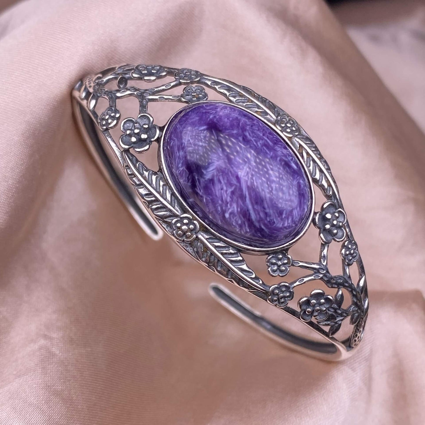 Purple Dragon Crysta bangle S925, silver inlaid with retro silver, personalized commuting, aged and fashionable women's colored gemstone crystal jewelry