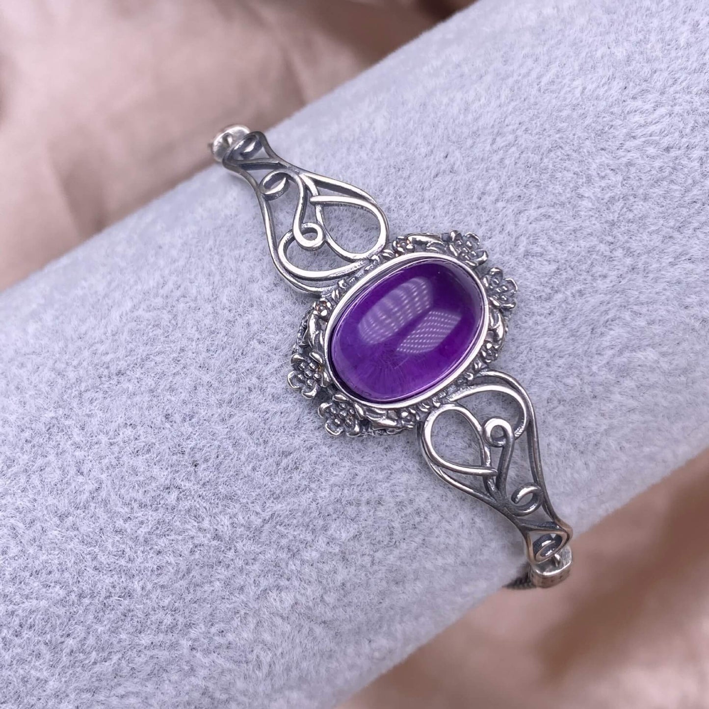 Garnet Blue Moonlight Grey Moonlight Amethyst Purple Dragon  Crystal Ghost Stone  bangle S925, silver inlaid with retro silver, personalized commuting, aged and fashionable women's colored gemstone crystal jewelry
