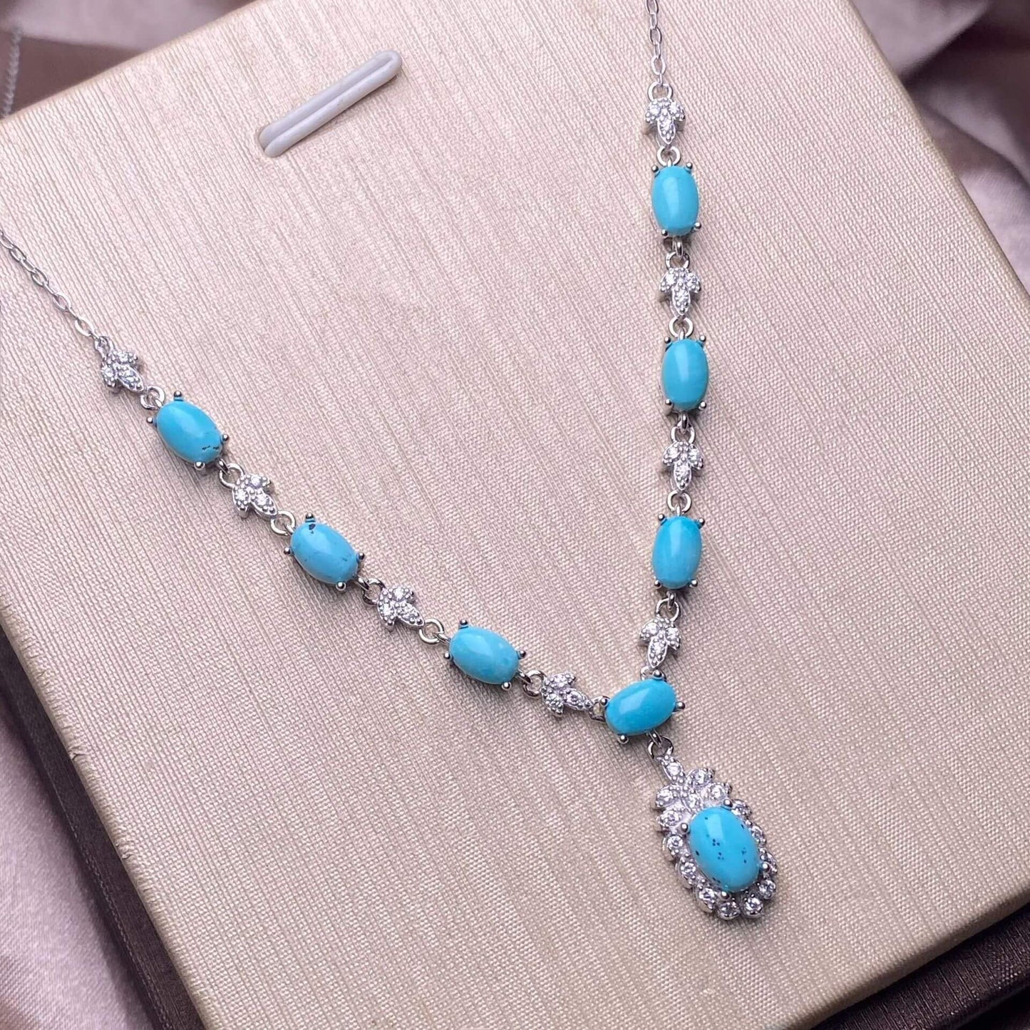 Opal/Black Opal/Turquoise/London blue topaz/Olivine/Garnet/ Hetian jade/Amethyst/Topaz S925 necklace, silver inlaid with full diamonds, exquisite light luxury evening wear chain, Opal collarbone chain, fashionable office lady