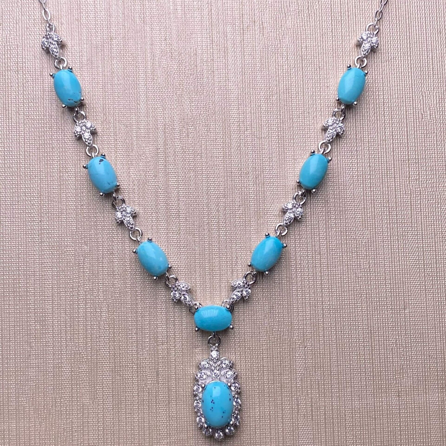 Opal/Black Opal/Turquoise/London blue topaz/Olivine/Garnet/ Hetian jade/Amethyst/Topaz S925 necklace, silver inlaid with full diamonds, exquisite light luxury evening wear chain, Opal collarbone chain, fashionable office lady